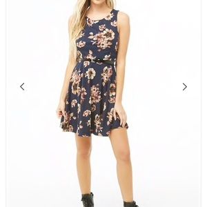 NWT Forever 21/IRIS baby blue floral dress